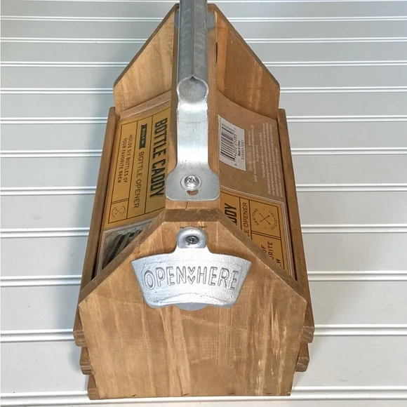 Wooden 6 Pack Bottle Caddy w/ Metal Can Opener and Handle 9.5 W x 11 H x 6 W New - Picture 3 of 3